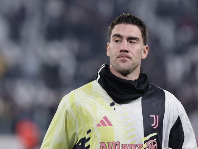 获得资金, 弗拉霍维奇, 但并未动摇 获得资金, 弗拉霍维奇, 但并未动摇