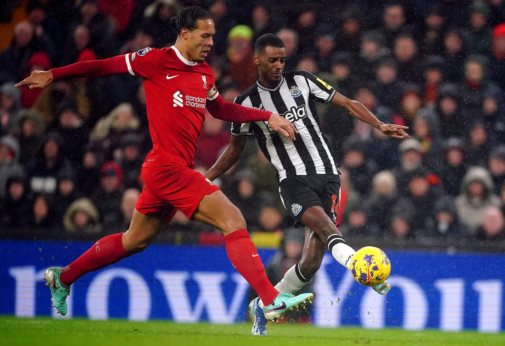 冠的点是中, cn, div 冠的点是中, cn, div