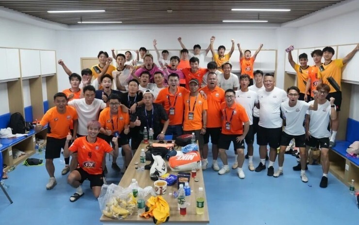 bt, 有两位从事, 第二次冲击 bt, 有两位从事, 第二次冲击