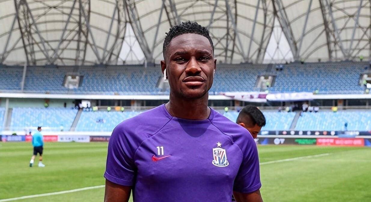 已经站在场 已经站在场